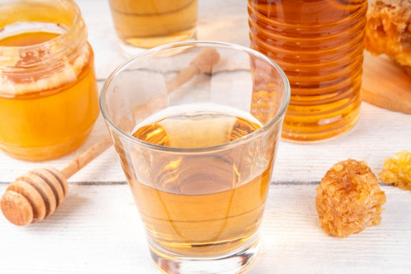 What Does Honey In Liquor Do Sexually? Full Breakdown